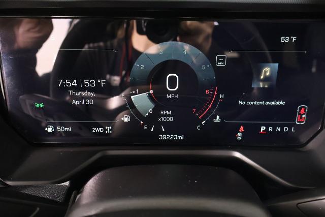 2025 GMC Acadia AWD AT4