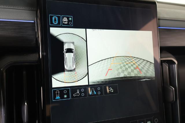 2025 GMC Acadia AWD AT4