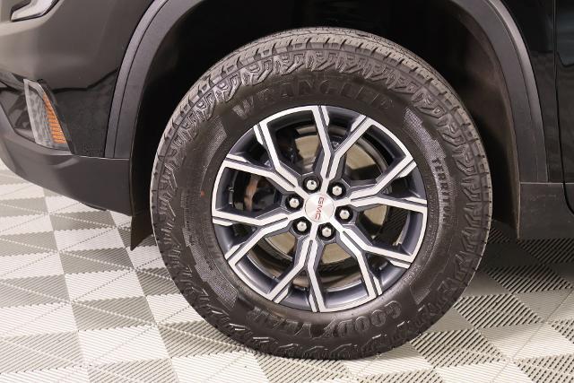 2025 GMC Acadia AWD AT4