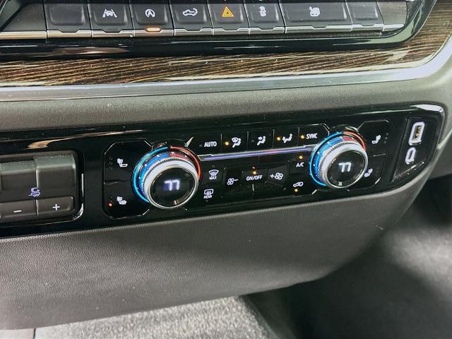2025 GMC Sierra 1500 4WD Crew Cab Short Box Elevation with 3SB