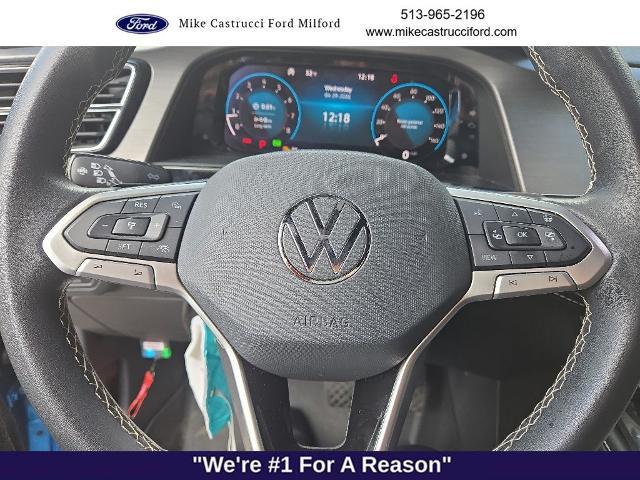 2024 Volkswagen Atlas Cross Sport 2.0T SE w/Technology