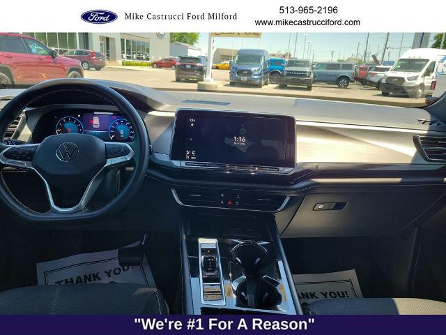2024 Volkswagen Atlas Cross Sport 2.0T SE w/Technology
