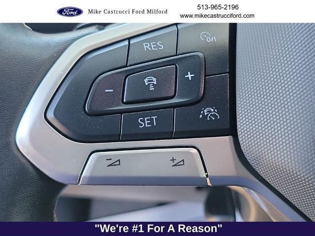 2024 Volkswagen Atlas Cross Sport 2.0T SE w/Technology