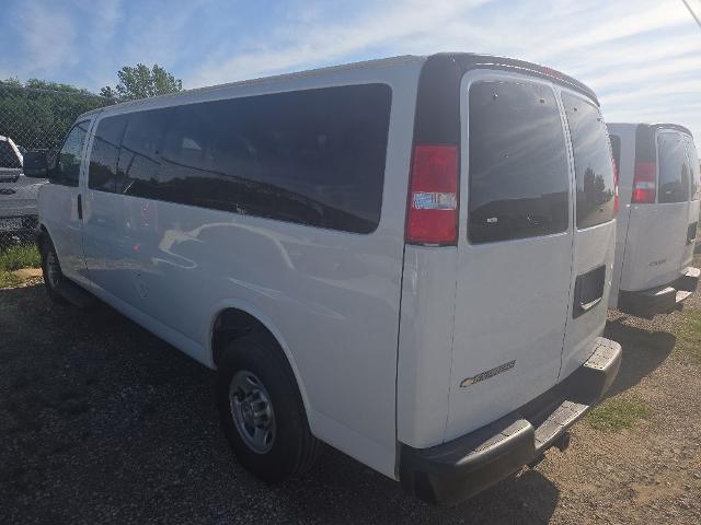 2023 Chevrolet Express Passenger RWD 3500 Extended Wheelbase LS