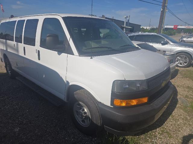 2023 Chevrolet Express Passenger RWD 3500 Extended Wheelbase LS