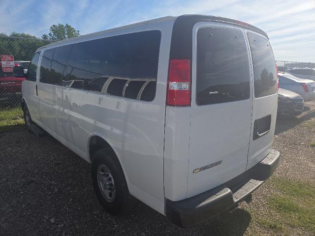 2023 Chevrolet Express Passenger RWD 3500 Extended Wheelbase LS