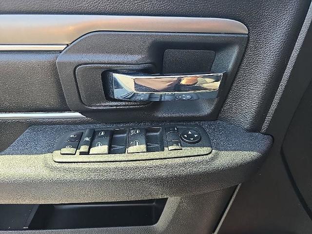 2022 Ram 1500 Classic Warlock Quad Cab 4x4 6'4" Box