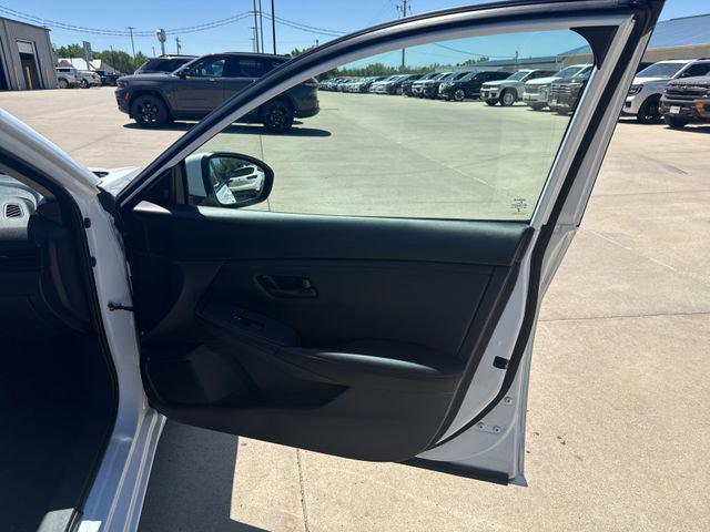 2024 Nissan Sentra S Xtronic CVT
