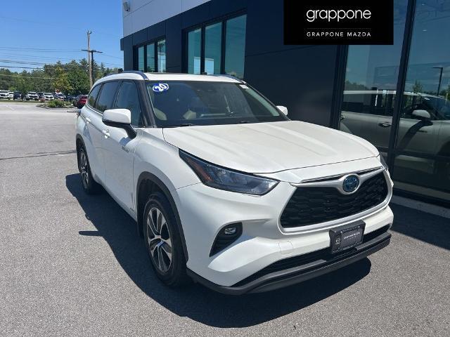 2020 Toyota Highlander Hybrid XLE for sale in Bow, NH