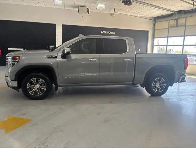 2025 GMC Sierra 1500 4WD Crew Cab Short Box SLT