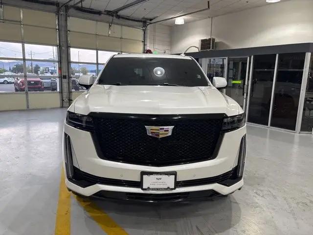 2022 Cadillac Escalade 4WD Sport