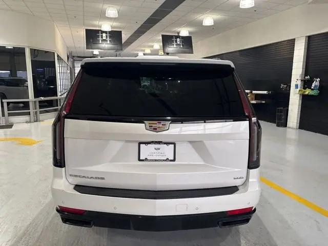 2022 Cadillac Escalade 4WD Sport
