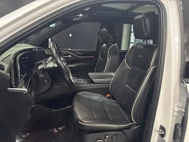 2022 Cadillac Escalade 4WD Sport