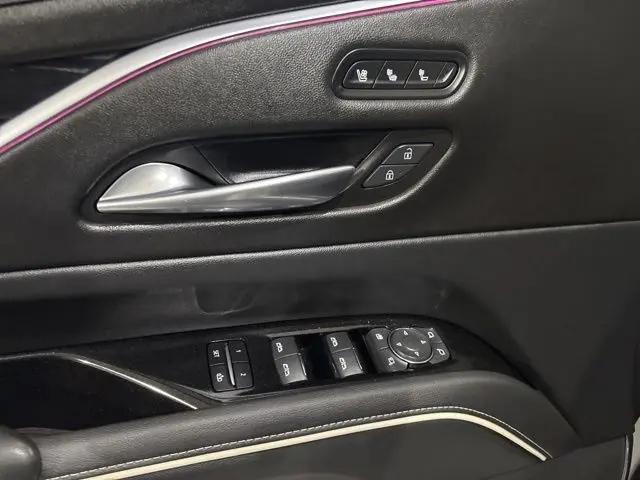 2022 Cadillac Escalade 4WD Sport