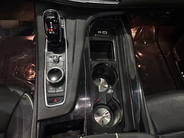 2022 Cadillac Escalade 4WD Sport