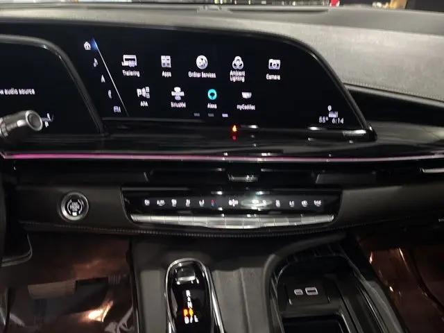 2022 Cadillac Escalade 4WD Sport