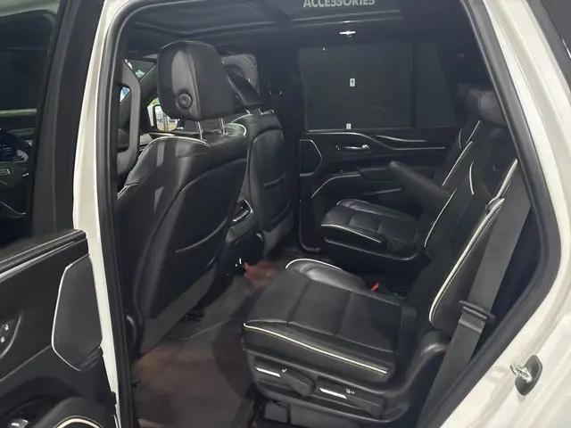 2022 Cadillac Escalade 4WD Sport