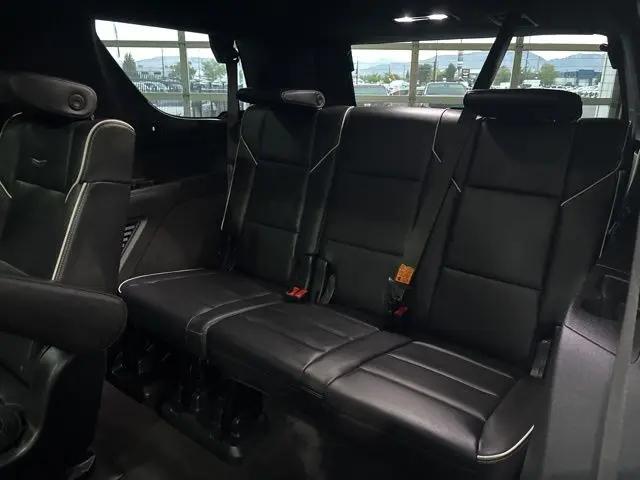 2022 Cadillac Escalade 4WD Sport