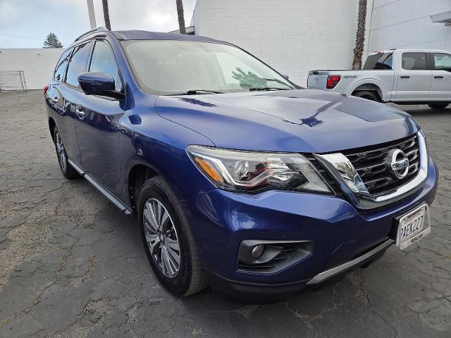 2020 Nissan Pathfinder SL 2WD