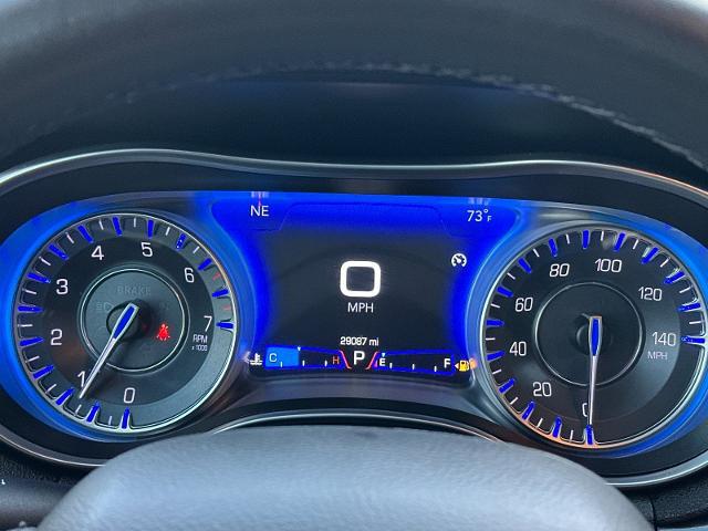 2022 Chrysler 300 Touring