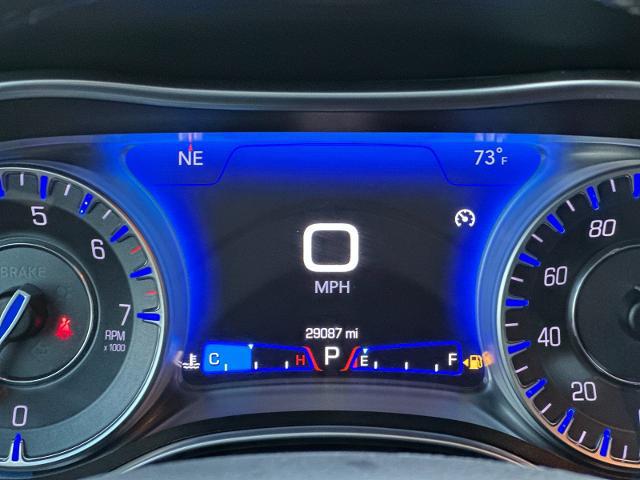2022 Chrysler 300 Touring
