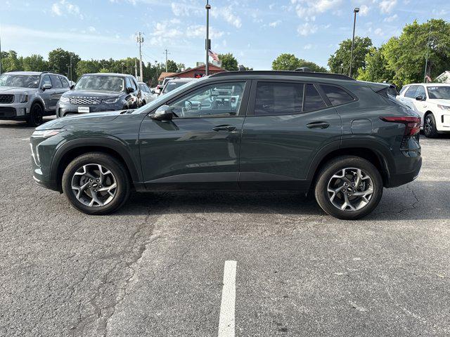 2025 Chevrolet Trax FWD LT
