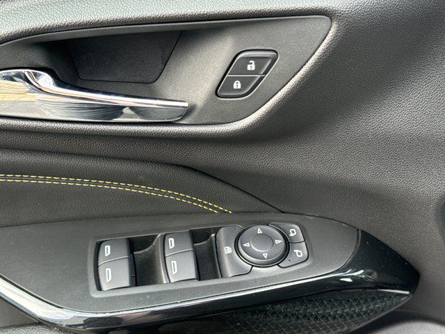 2025 Chevrolet Trax FWD LT