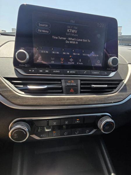 2025 Nissan Altima SV FWD