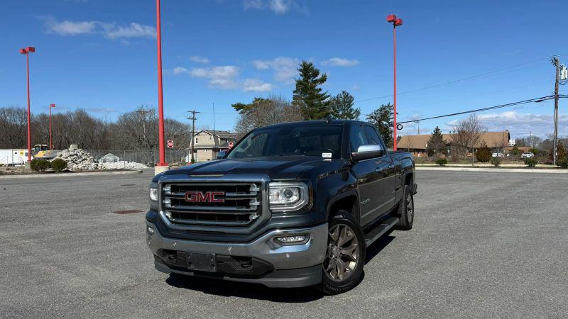 2017 GMC Sierra 1500 SLT