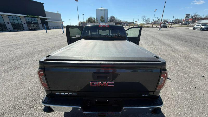 2017 GMC Sierra 1500 SLT