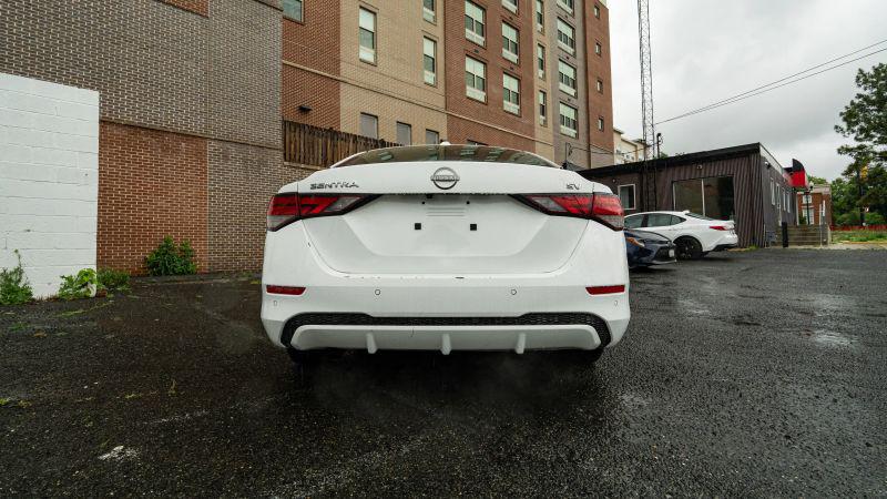 2024 Nissan Sentra SV Xtronic CVT