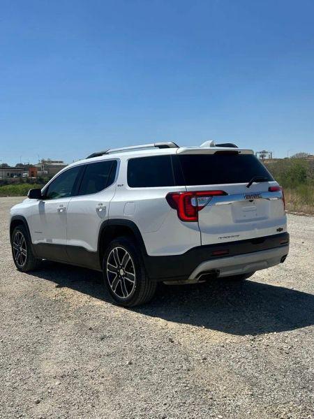 2020 GMC Acadia FWD SLT