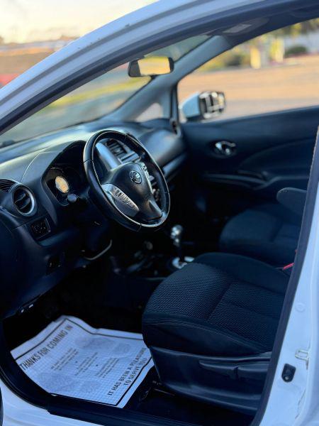 2017 Nissan Versa Note SV