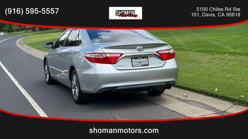 2016 Toyota Camry SE
