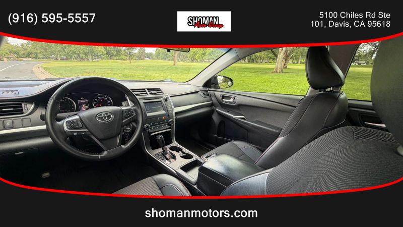 2016 Toyota Camry SE