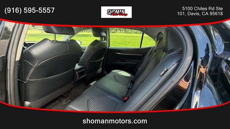 2019 Toyota Camry SE