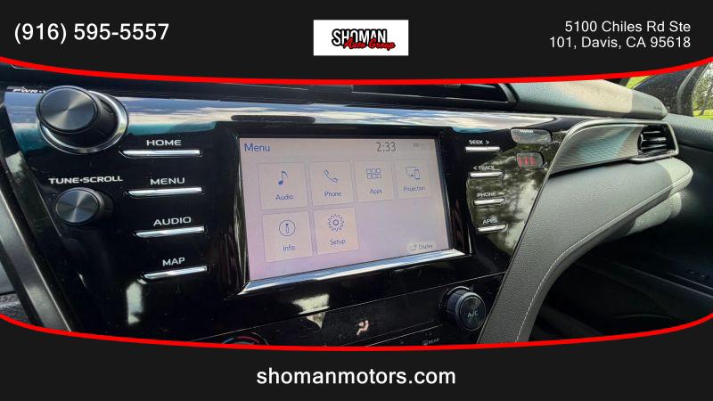 2019 Toyota Camry SE