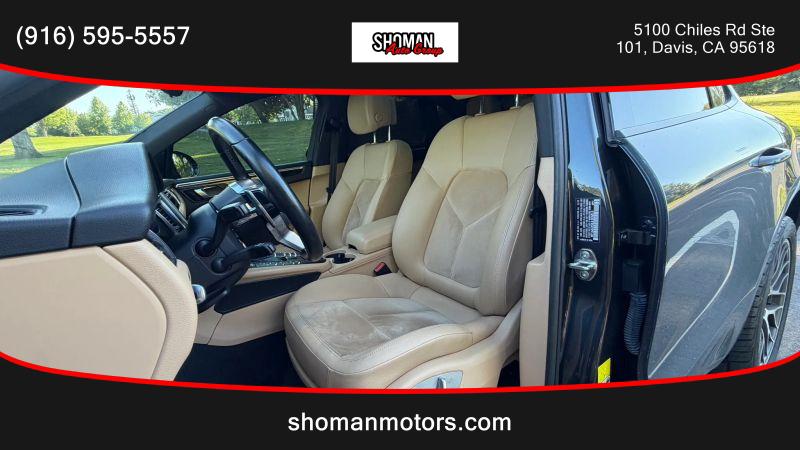 2018 Porsche Macan Sport Edition