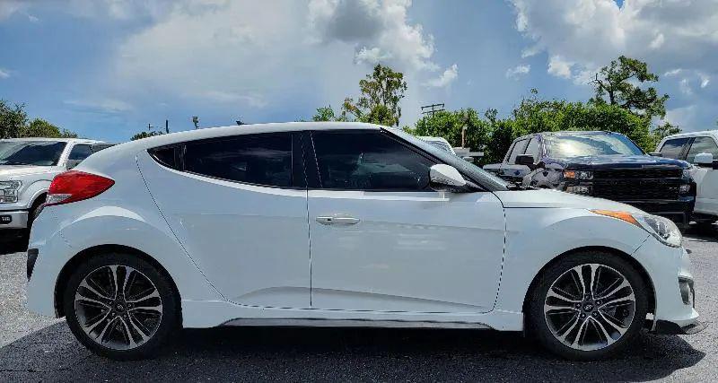 2016 Hyundai Veloster Turbo