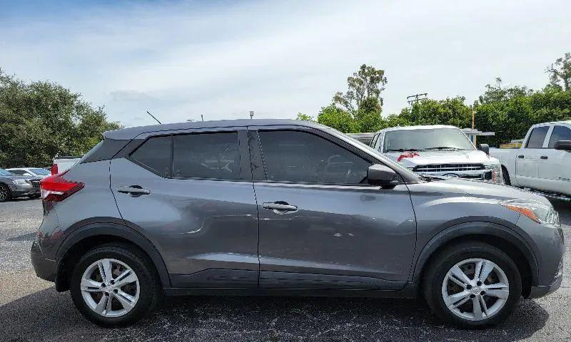 2020 Nissan Kicks S Xtronic CVT