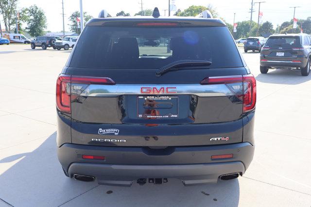 2022 GMC Acadia AWD AT4