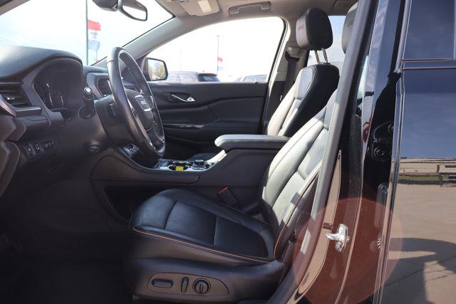 2022 GMC Acadia AWD AT4