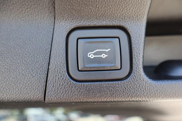 2022 GMC Acadia AWD AT4