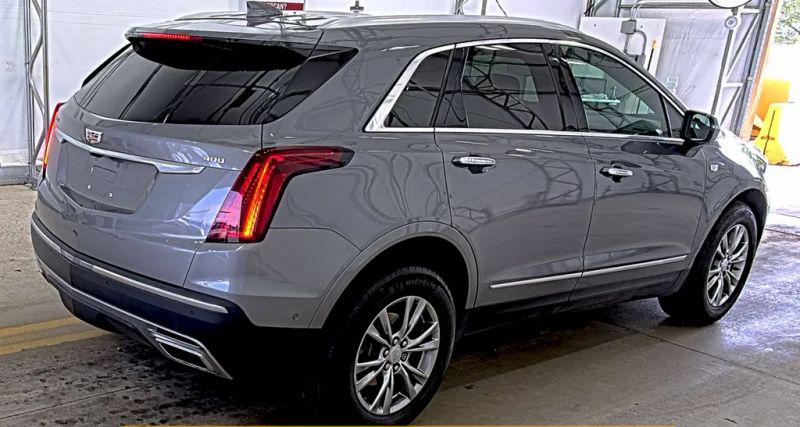 2021 Cadillac XT5 FWD Premium Luxury