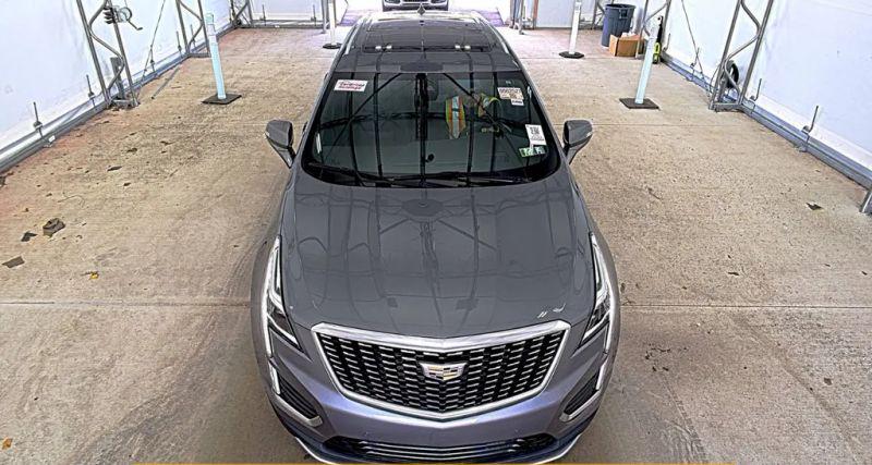 2021 Cadillac XT5 FWD Premium Luxury
