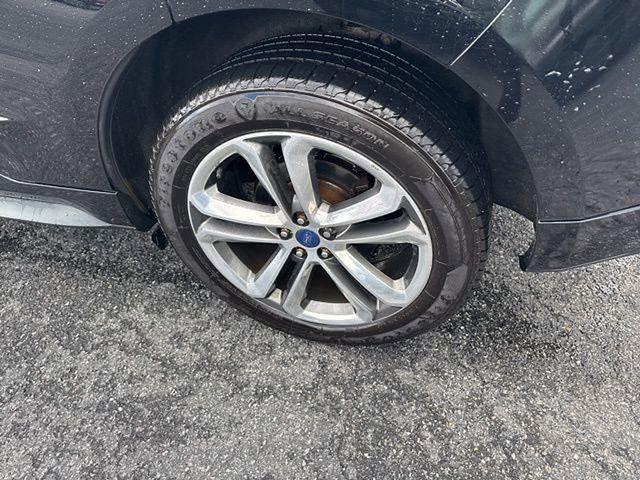 2017 Ford Edge Sport