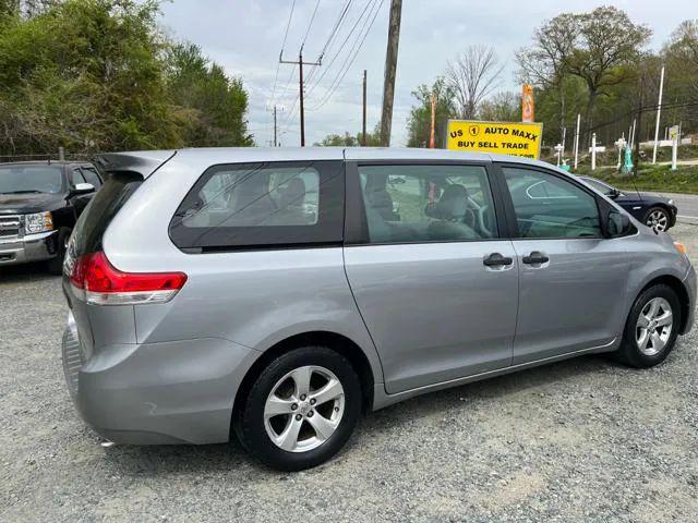 2013 Toyota Sienna L V6 7 Passenger