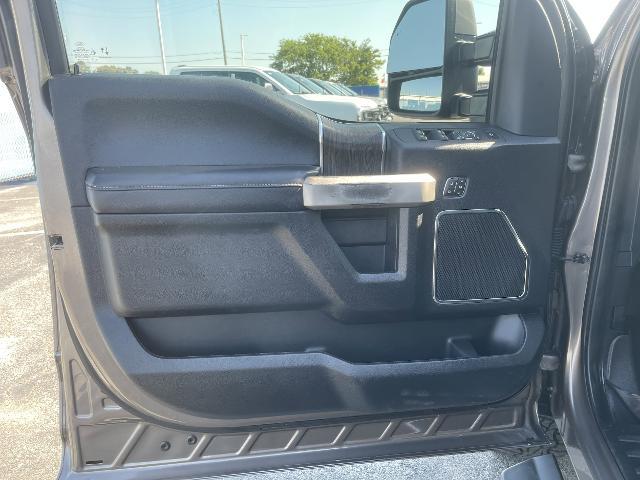 2020 Ford F-350 LARIAT