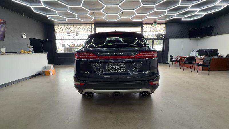 2015 Lincoln MKC Base