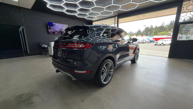 2015 Lincoln MKC Base